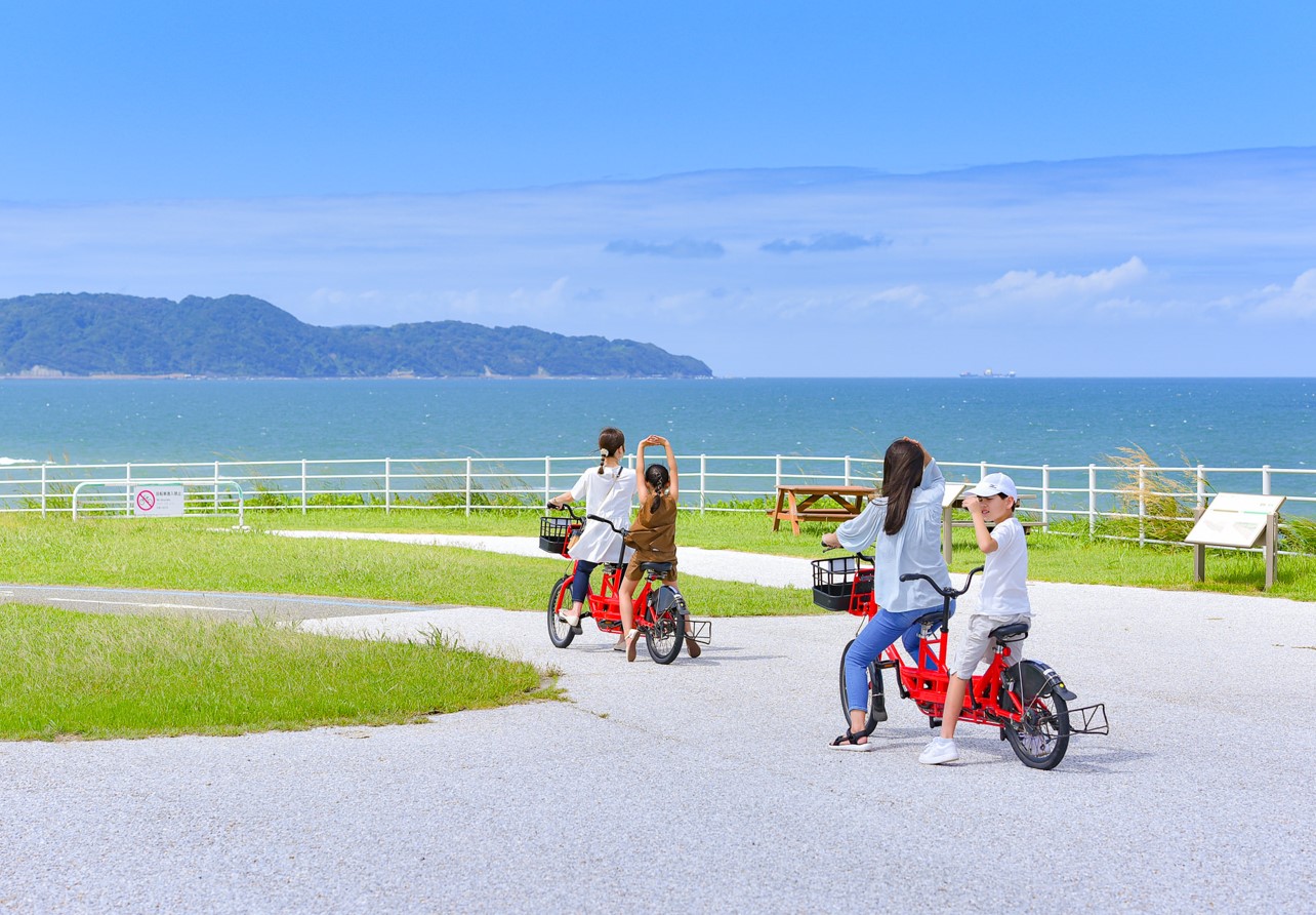 海 の 中 道 公園